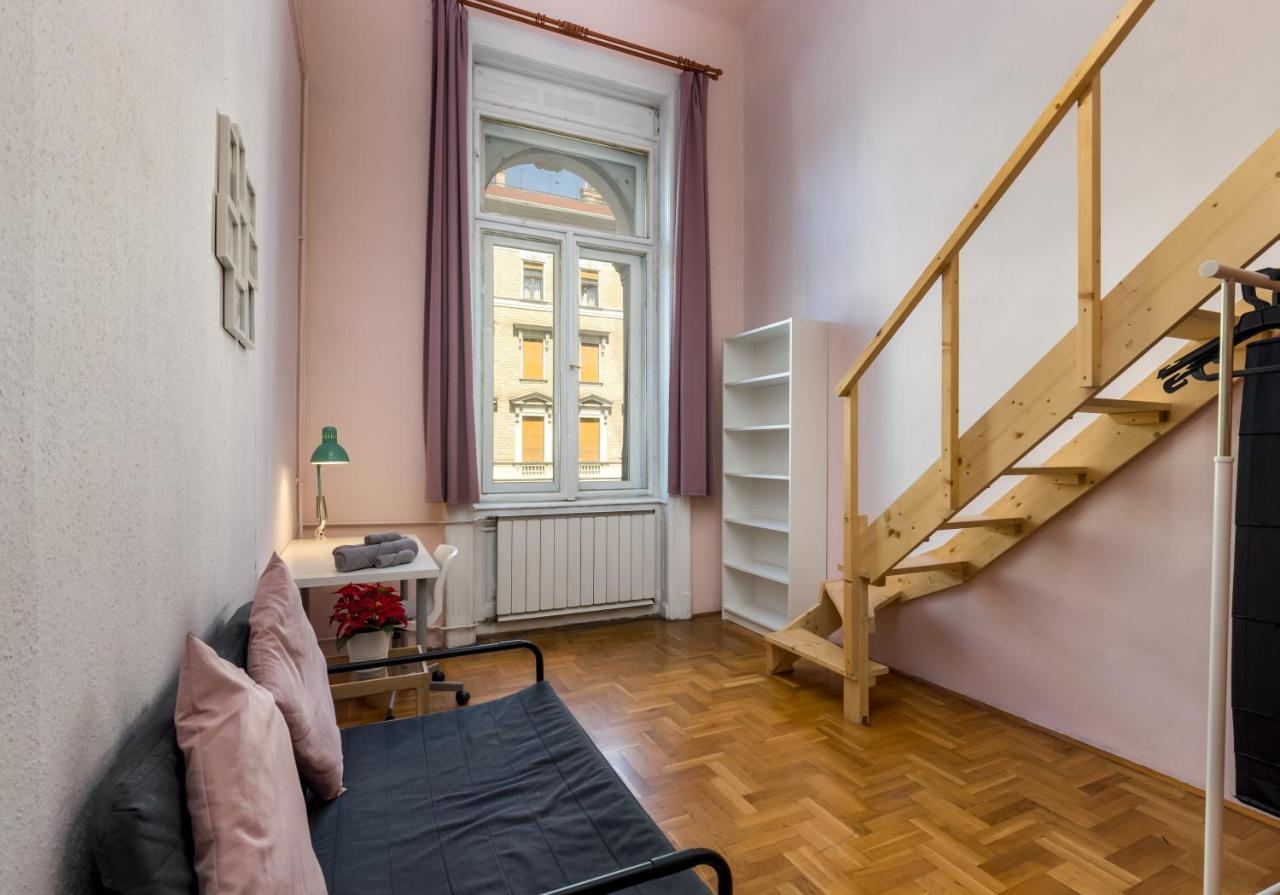 Budapest Three Cats Hostel Екстериор снимка